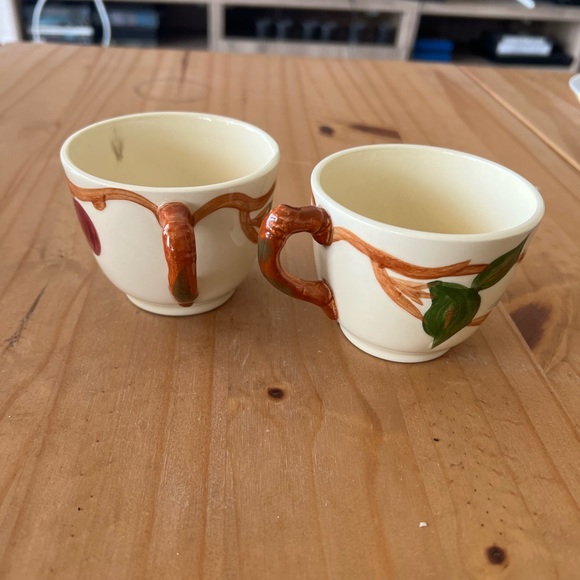 Vintage Franciscan, Apple pattern, Set of Two, coffee cups or flat cups. READ - Picture 7 of 8